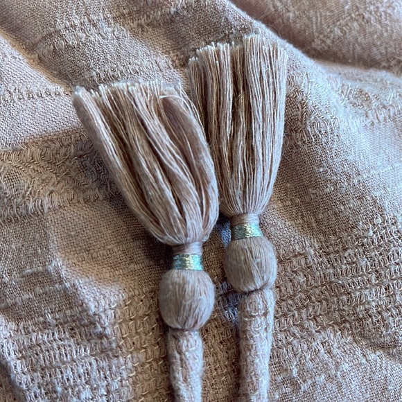 AE pink short shorts - Picture 6 of 6